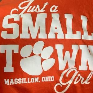 Meet your Posher, Holly